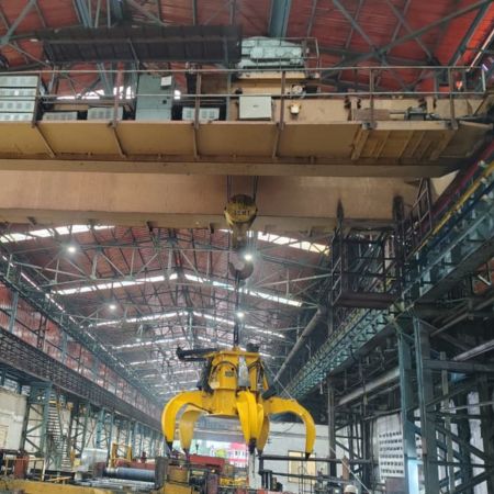 Electro- Hydraulic Orange peel (cactus) grab