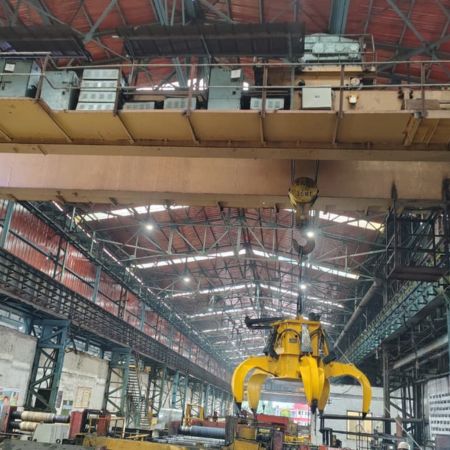 Madhav Alloy, Mandi_ Specialized crane installation